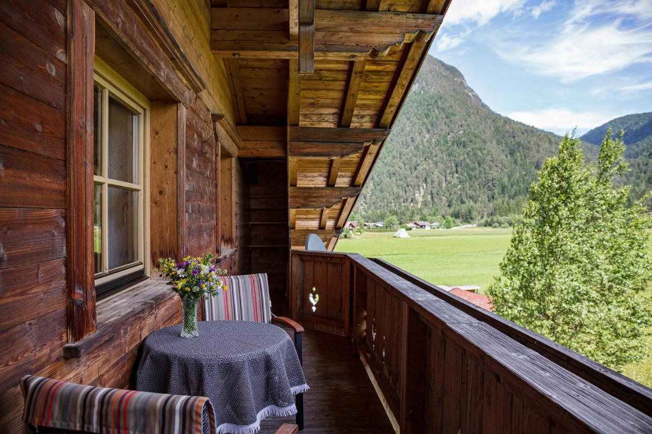 Landhaus Lindl - Ein Ruhiges Platzl Zum Wohlfuehlen Leutasch Dış mekan fotoğraf